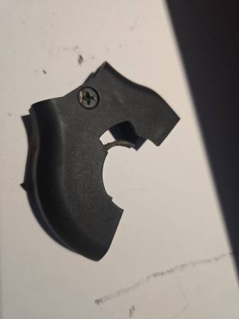 2008 04-08 BMW K1200GT K1200 Right Handlebar  Throttle Twist clamp OEM 1