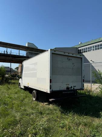 GMC Savanna Box Truck - $4,200 (Garfield Park)63618891180545122