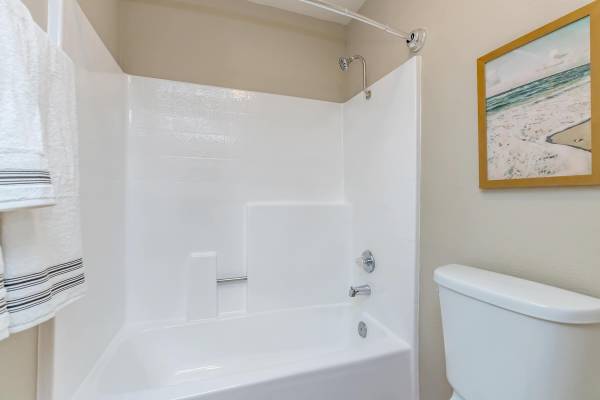 $2,389 / 2br - 919ft2 - Washer and Dryer in Home, Fitness Center, Pantry (18414 W. Jakes Way, Canyon Country, CA)63952933161603120