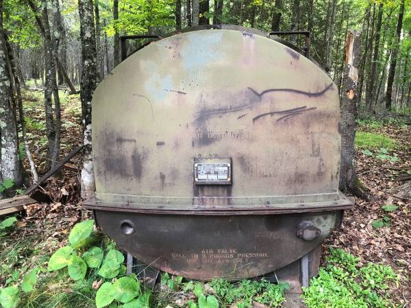 Mil. Engine Shipping Container 1