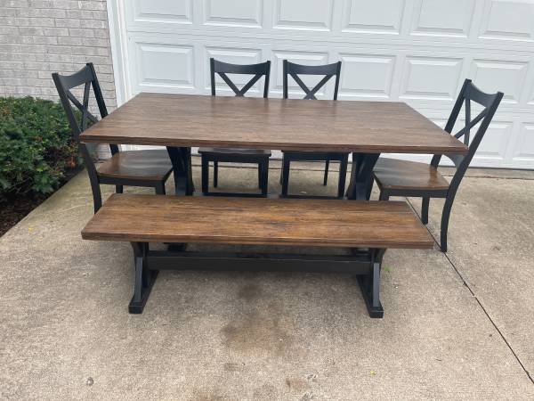 Farmhouse Table Set-Seats 6 With Bench and 4 Chairs - $440 (Columbia MO)63471025631363120