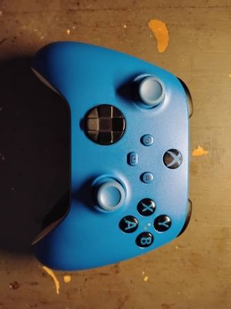 Xbox One controller 1