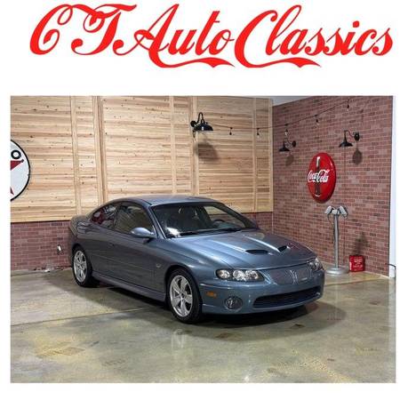 2006 Pontiac GTO 2dr Cpe -EASY FINANCING AVAILABLE 1