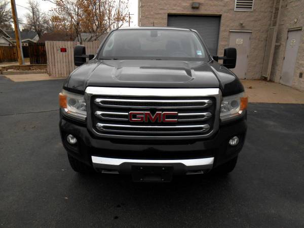 2015 GMC Canyon SLT Crew Cab 4WD Short Box - PROTECCIÓN GRATUITA DE 3 MESES O 3000 MILLAS P - $19,999 (+ Sapphire Auto Brokers - 3215 S Broadway Englewood CO 80113)63612640125057121