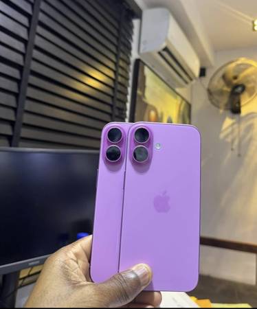 iPhone 16 Unlockedd 1