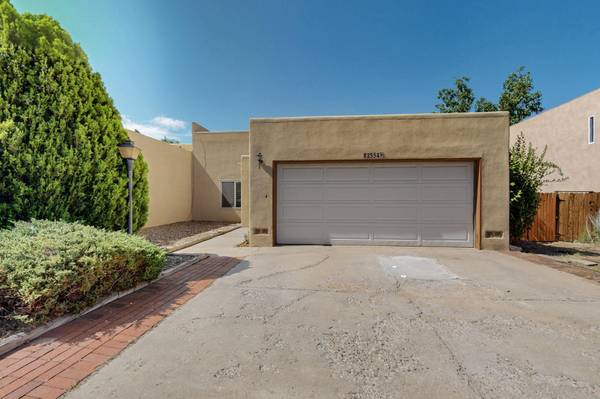 $462,000 / 2hab - 1478ft2 - **CASA ABIERTA SÁBADO DE 2 A 4 PM! ¡NUEVO PRECIO! ¡EXCELENTE CASA EN SANTA FE!** (Santa Fe)63806118119427120