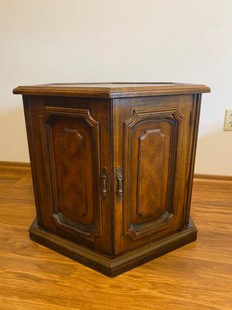 Hexagon side table with storage 1