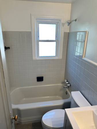 $1,200 / 3br - Bungalow de 3 dormitorios (Warren)64018942237954123