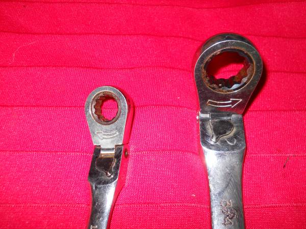 2 llaves de trinquete - $20 (Wellington)62970100301827121