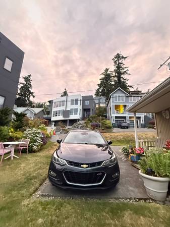 2016 Chevy Cruze Premier - $9,000 (Kirkland)63617379598595122