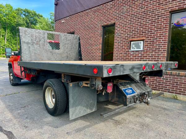 2017 GMC 3500HD DRW 4x4 - Photo 5