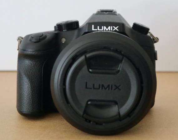 Panasonic /Lumix DMC-FZ 1000 camera 1