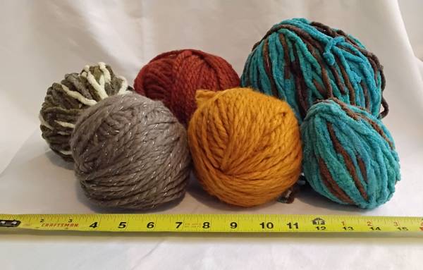Large yarn 1