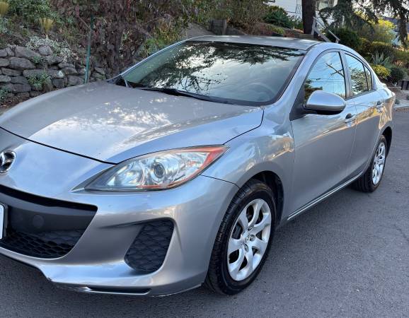 2013 MAZDA 3 1