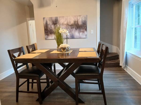 Dining room table 1
