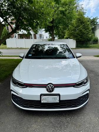2022 VOLKSWAGEN GTI - $28,000 (Belmont)63615650477825122