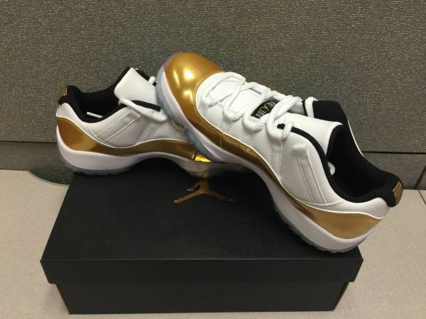 AIR JORDAN 11 XI RETRO LOW   METALLIC GOLD SZ 9.5 1
