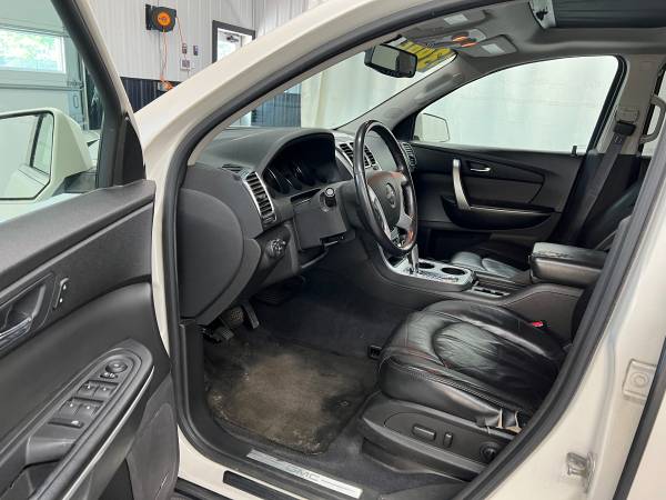 2011 GMC Acadia SLT-1 AWD - Photo 7