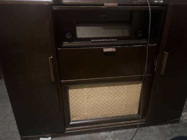 VERY old record player 1