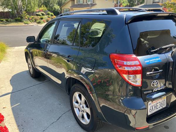2010 Toyota RAV4 V6 Limited Trim 150k Miles - $8,500 (danville / san ramon)63617563303939123