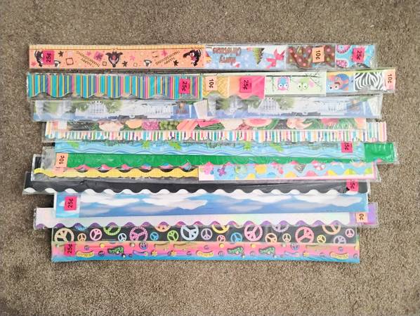 ASSORTED BULLETIN BOARD BORDERS 1