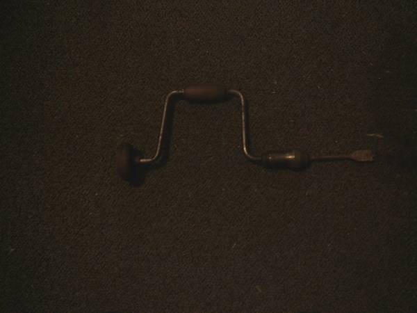 old hand drill 1