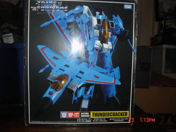Masterpiece Transformers Thunder Cracker 1
