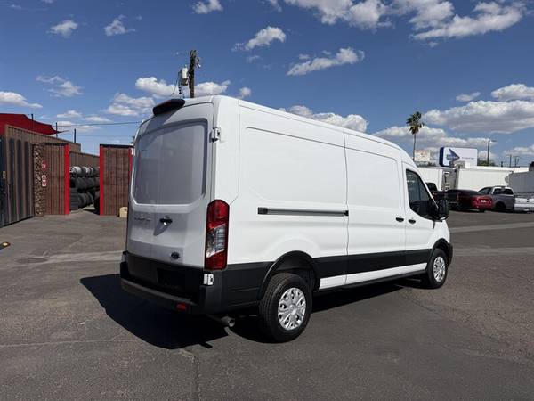 2025 Ford Transit 250 Mid - Photo 3