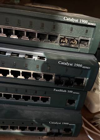 (3) Catalyst 1900 & (1) FastHub 100 24 port switches 1