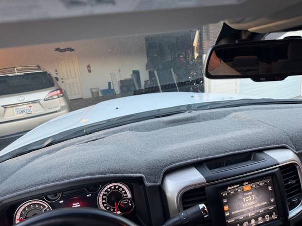 2016 RAM 2500 - Photo 11