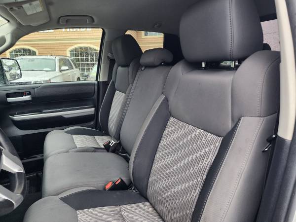 2018 Toyota Tundra SR5 Double - Photo 13