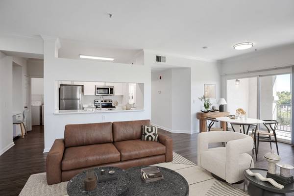 Available Now! Spacious 1BD 1BA Apt for Rent! Call Office for Details 1