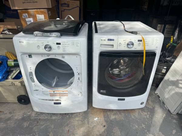 Maytag stackable washer and dryer 1