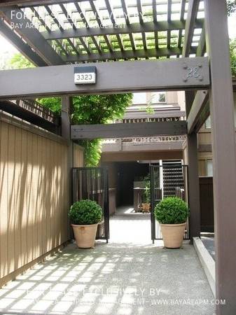 2BD/2BA Bright Condo w/ Sweeping Hill Views & Private Balcony 1