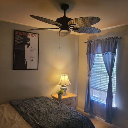 $900 / 5br - 3000ft2 - Rooms for Rent (North Charleston)64016105948547123
