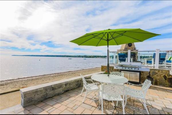 $268 / 3br - 3 baths 3.5 beds sleeps 10 (Portsmouth)64204225411841120