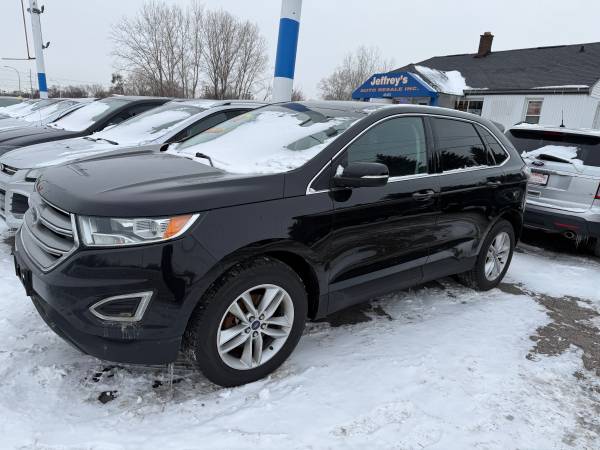 2017 Ford Edge sel. Fully loaded. It’s a sharp one. Financing 1