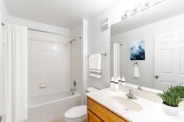 $1,229 / 3br - 1145ft2 - Perfect Location, Energy Efficient Appliances, Car Care Center (Deland)63791498339587124
