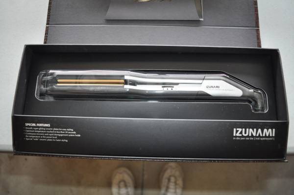 Wide Styler Flat Iron 1