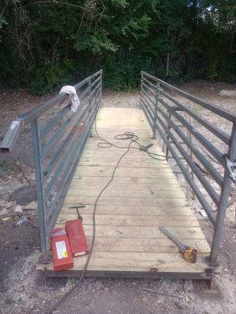 Bennett Welding /Welder 512-738-3259 1