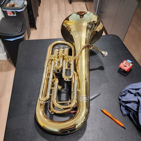 Schiller Elite Compensating Euphonium 1