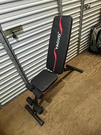 Compact folding weightlifting chair incline decline 1