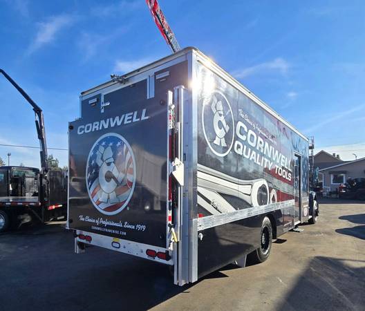 2024 Freightliner M106 - Photo 5