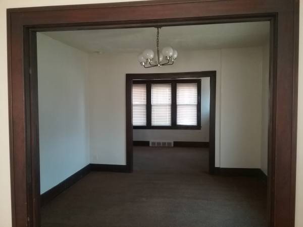 $110,000 / 3br - Detroit east side (Seymour and 6 mile)64018942083329121