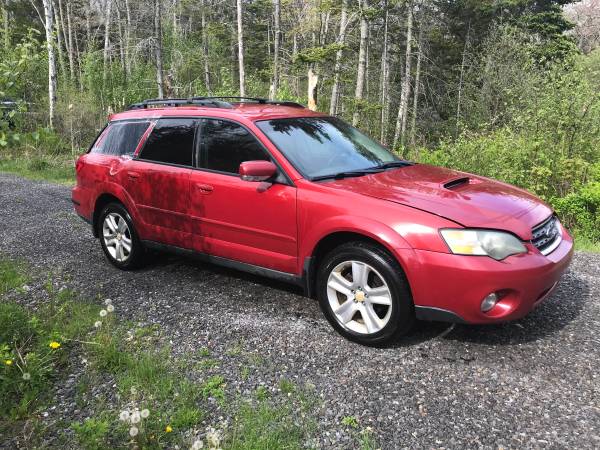 2005 Subaru Outback XT 1