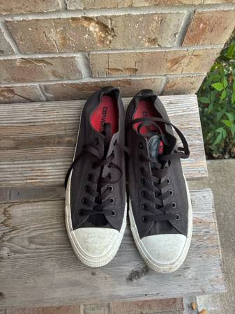 Brand New Black Converse men’s shoe size 11.5-$25 1
