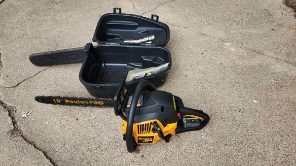 18" Poulan PRO chainsaw 1