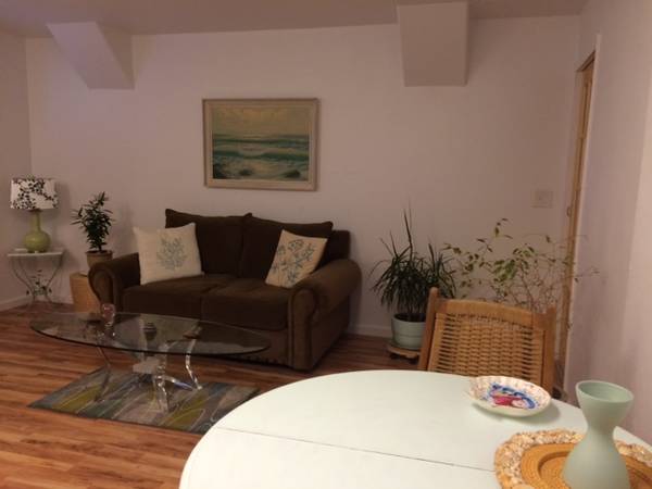 $1,425 / 1br - Super Nice, bonus room, fenced yard, water, sewer & garbage included (Angels Camp)63977855810306123