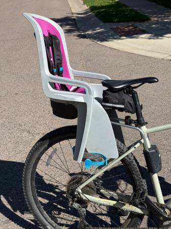 Thule Ridealong Child Bike Seat/Carrier 1