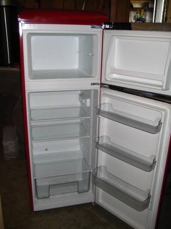 refrigerator / freezer 1